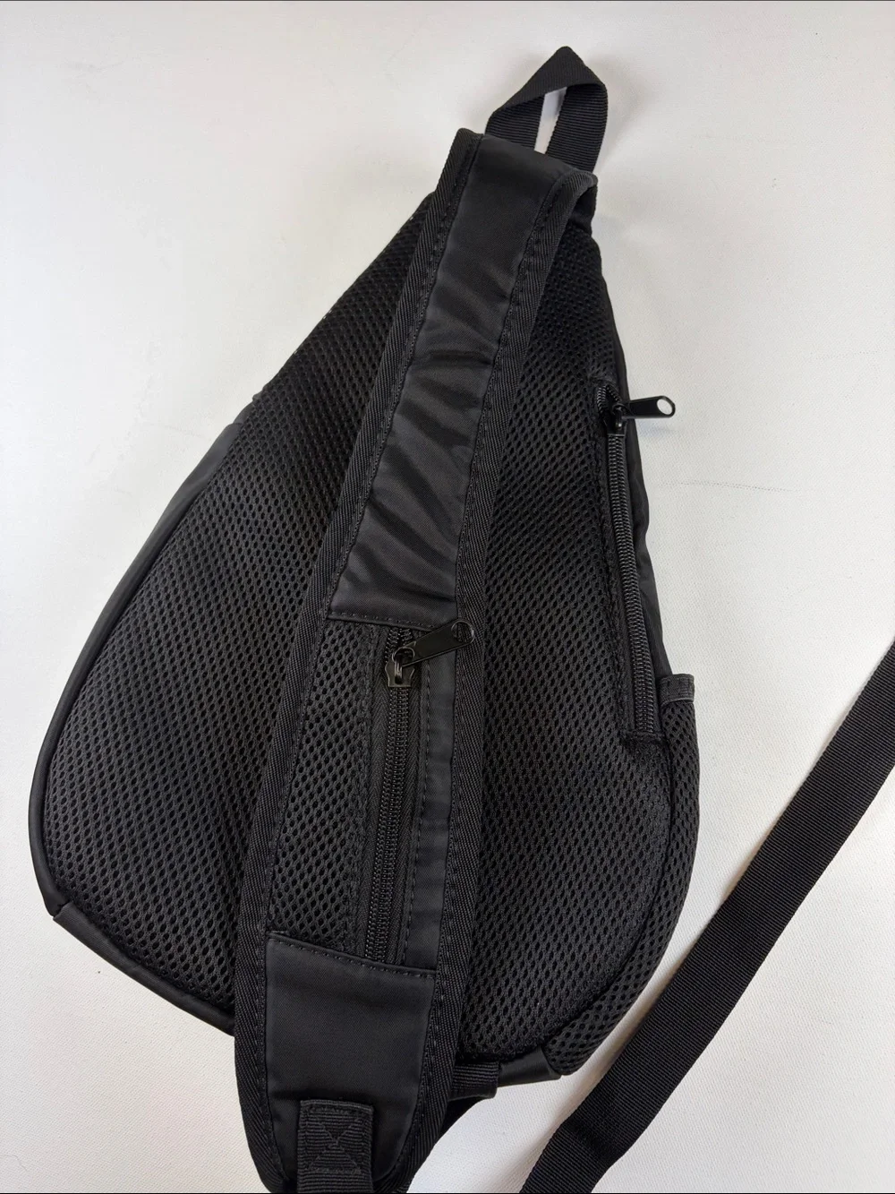 Duchamp London Black Sling Backpack Crossbody Travel Bag Unisex